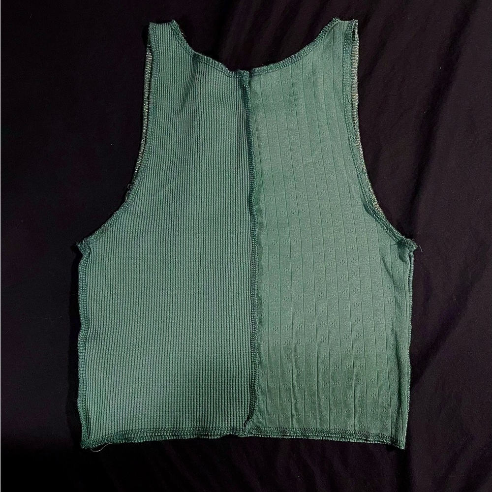 American Eagle Green Patterned Crop Top - image 3